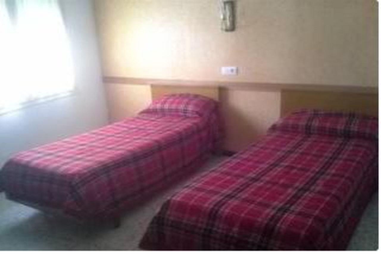 Neptuno Hostal โยเรตเดมาร์ ภายนอก รูปภาพ